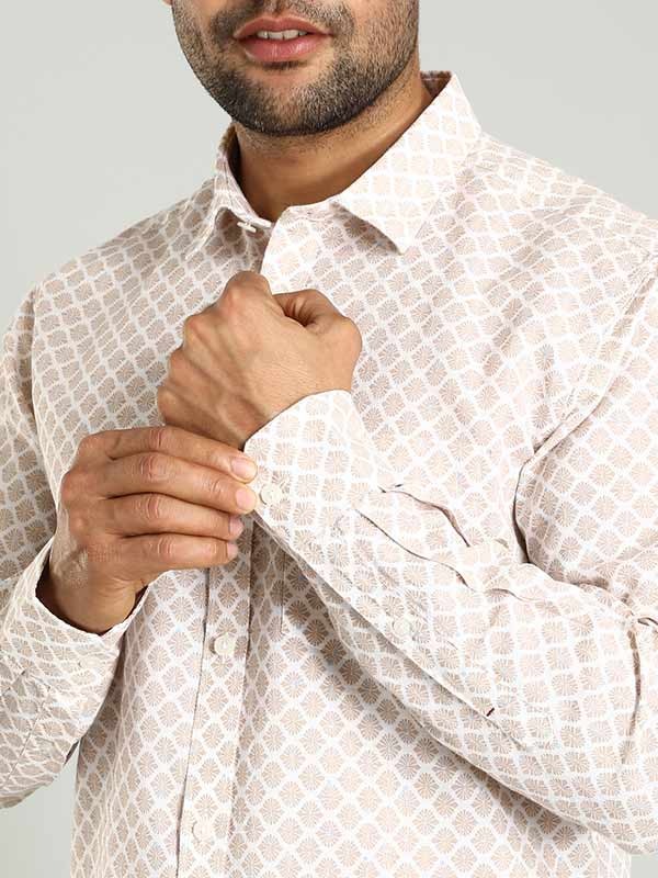 Indian Terrain Men's Regular Fit Full Sleeve All Over Print Off White Shirt